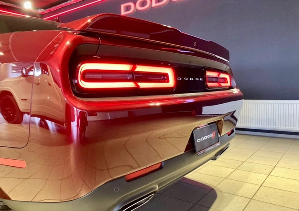 Dodge Challenger cena 319900 przebieg: 15, rok produkcji 2022 z Koszalin małe 742